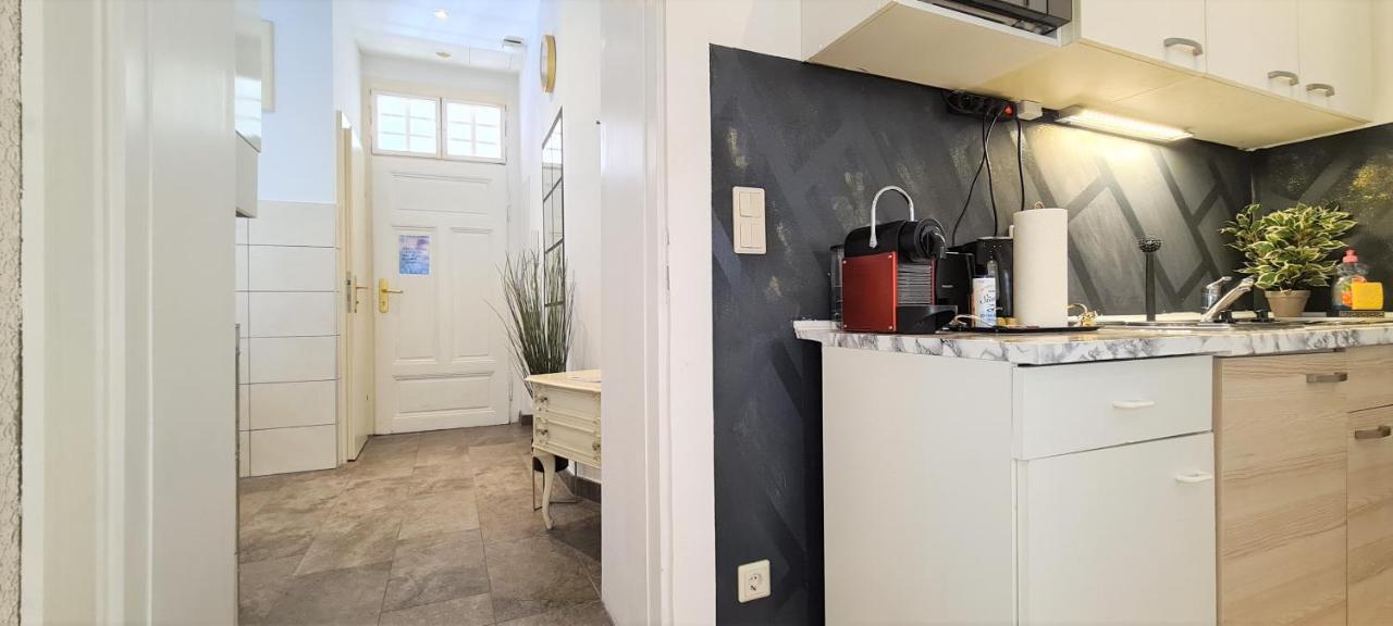 Wiener Buddha Style Flat With Inner Garden- Marzstrasse City Apartments Eksteriør billede